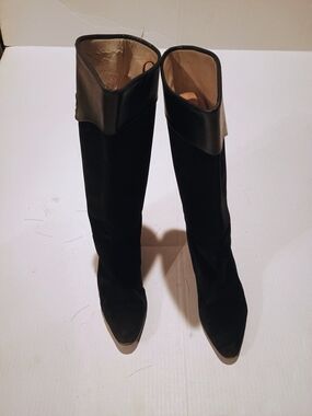 Mila Schon Suede & Leather Classic Black Knee-High Women's Boots Size 7